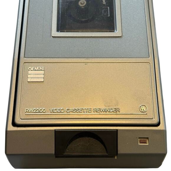 Gemini RW2200 VHS Rewinder Video Cassette Tape Rewinder Tested and Working - Picture 3 of 4